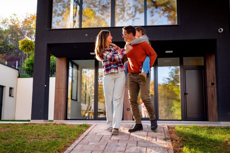The Benefits of Buying Titled Land